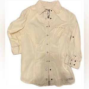 guess off white/cream button up